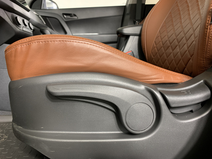 HYUNDAI Creta 1.6, 2020 года, Автоматическая, ЧЕРНЫЙ