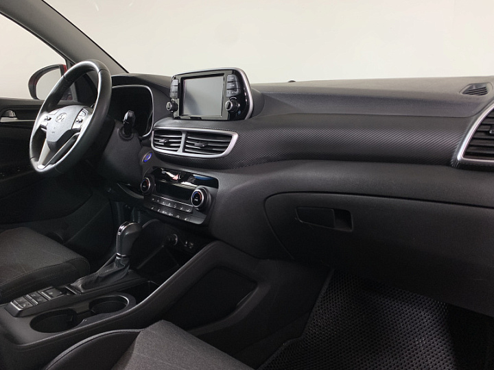 Hyundai Tucson 2, 2019 года, Автоматическая, Красный