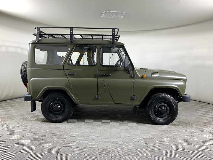 УАЗ Hunter 2.7, 2024 года, Механика, ЗЕЛЕНЫЙ