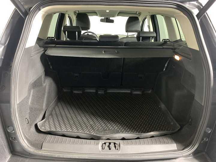 Ford Kuga 2.5, 2017 года, Автоматическая, Серый