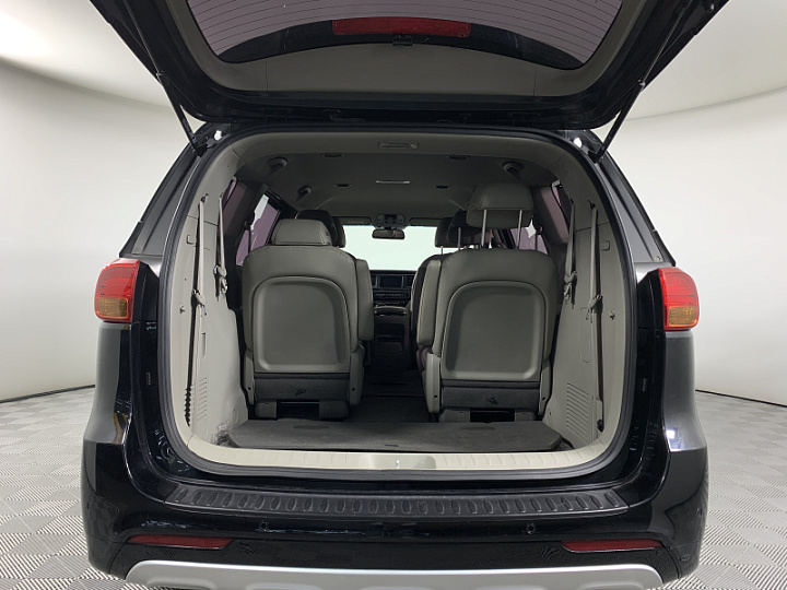 KIA Carnival 2.2, 2017 года, Автоматическая, ЧЕРНЫЙ