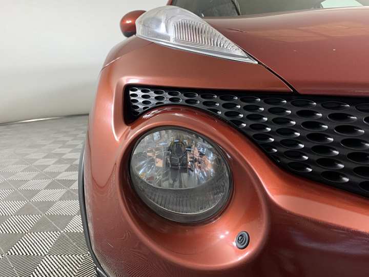 Nissan Juke 1.6, 2012 года, Вариатор, Не определен