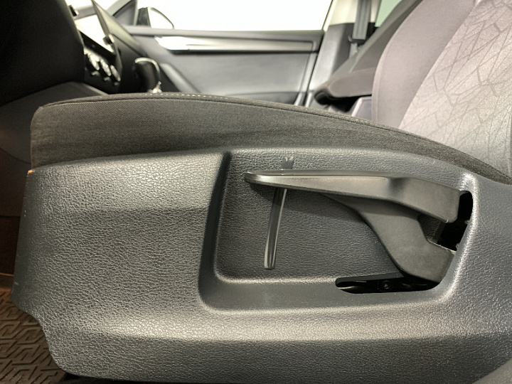 SKODA Octavia 1.8, 2019 года, Робот, БЕЛЫЙ