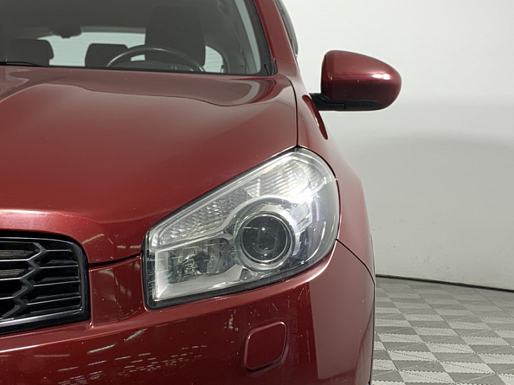 NISSAN Qashqai 2, 2010 года, Вариатор, КРАСНЫЙ