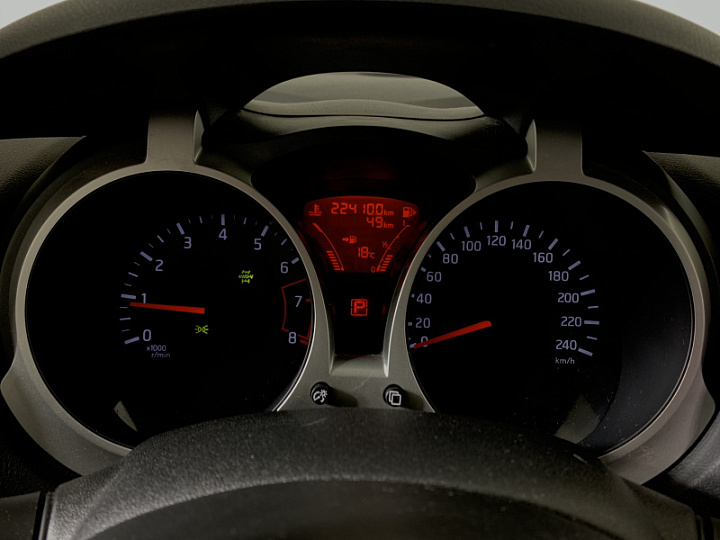 Nissan Juke 1.6, 2013 года, Вариатор, Фиолетовый