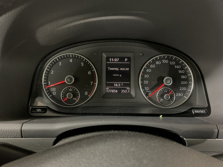 VOLKSWAGEN Touran 1.4, 2012 года, Робот, ТЕМНО-СЕРЫЙ