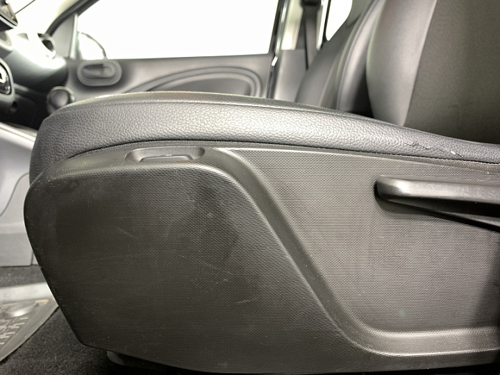 SMART Forfour 1, 2016 года, Робот, ЧЕРНЫЙ