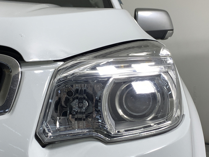 CHEVROLET TrailBlazer 3.6, 2012 года, Автоматическая, БЕЛЫЙ