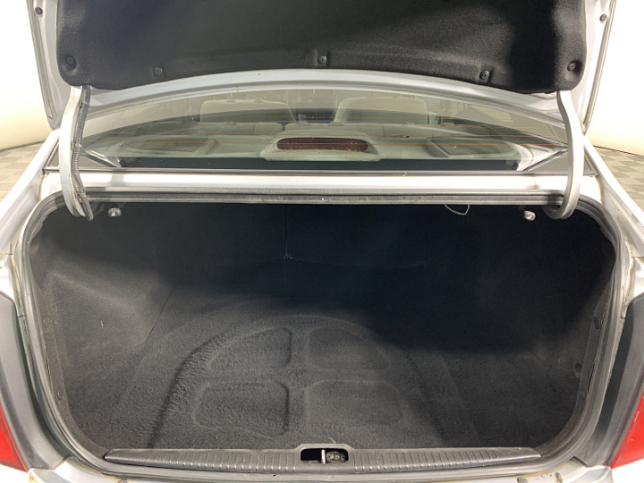 KIA Cerato 1.6, 2005 года, Механика, СЕРЫЙ