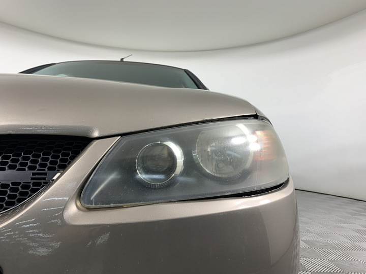 NISSAN Almera 1.8, 2004 года, Автоматическая, БЕЖЕВЫЙ