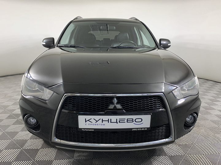 Mitsubishi Outlander 2.4, 2012 года, Вариатор, ЧЕРНЫЙ