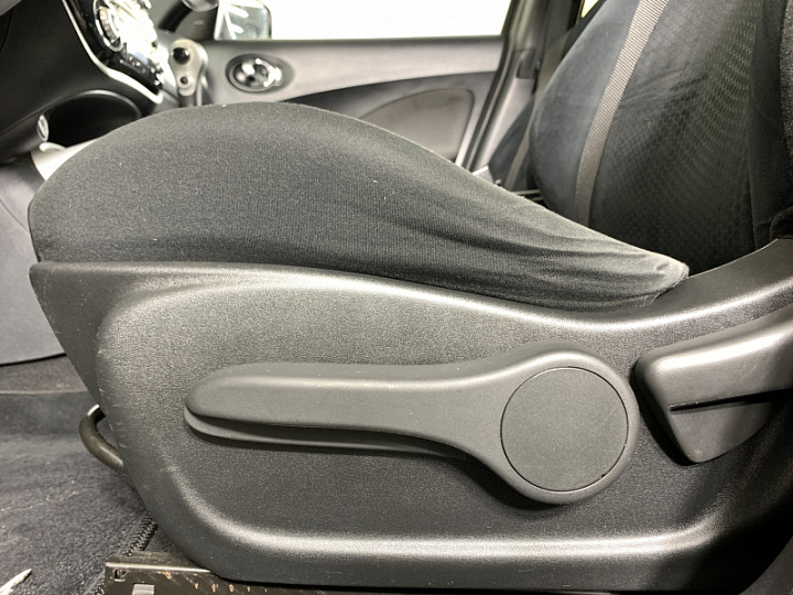 NISSAN Juke 1.6, 2017 года, Вариатор, ЧЕРНЫЙ
