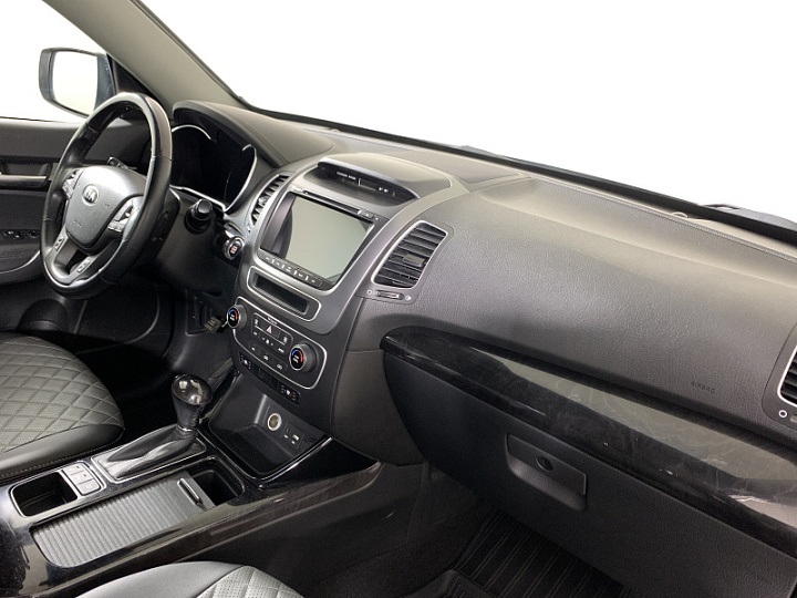 KIA Sorento 2.4, 2019 года, Автоматическая, Серебристый