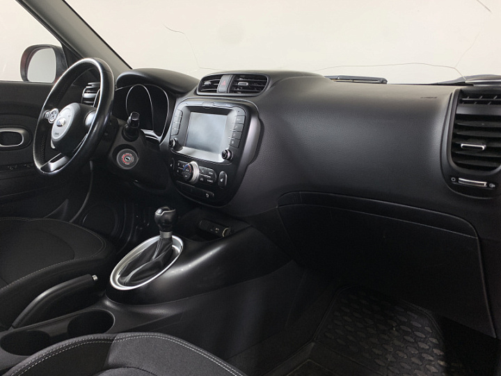 KIA Soul 1.6, 2017 года, Автоматическая, КРАСНЫЙ