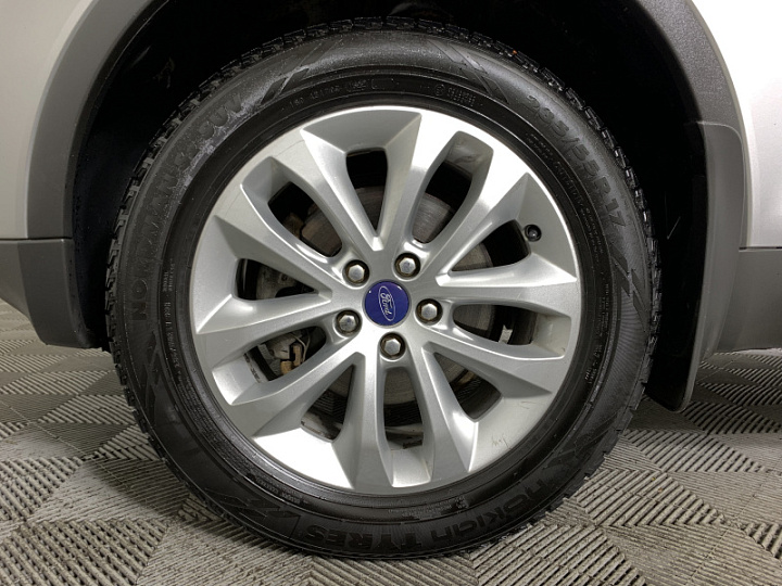 Ford Kuga 2, 2012 года, Робот, Серебристый