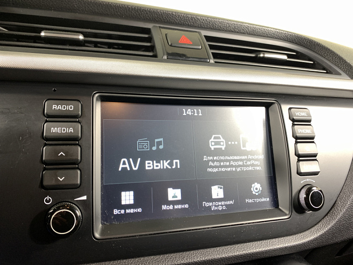 KIA Rio 1.6, 2018 года, Механика, КРАСНЫЙ