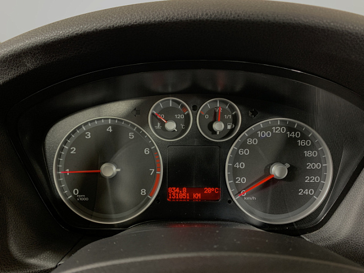 FORD Focus 1.8, 2007 года, Механика, КРАСНЫЙ