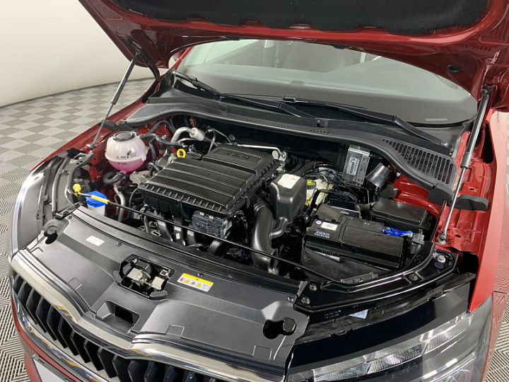 SKODA Rapid 1.6, 2022 года, Автоматическая, КРАСНЫЙ