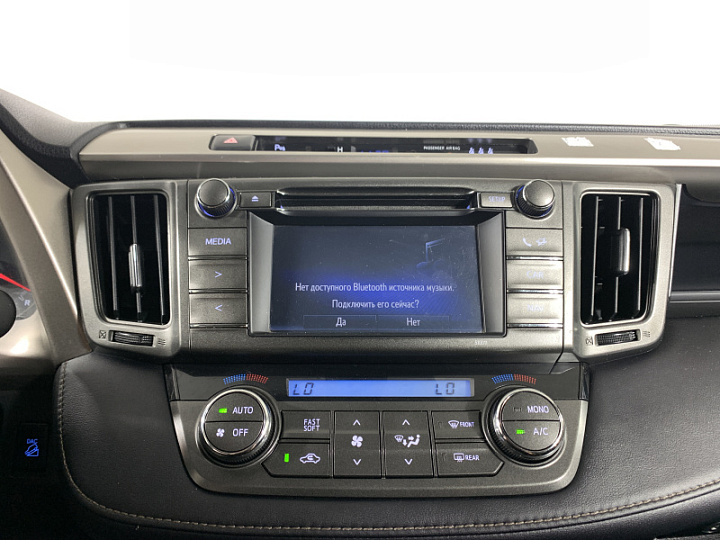 TOYOTA RAV4 2, 2014 года, Вариатор, ЧЕРНЫЙ