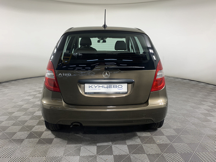 Mercedes-Benz A-Класс 1.7, 2011 года, Автоматическая, КОРИЧНЕВЫЙ