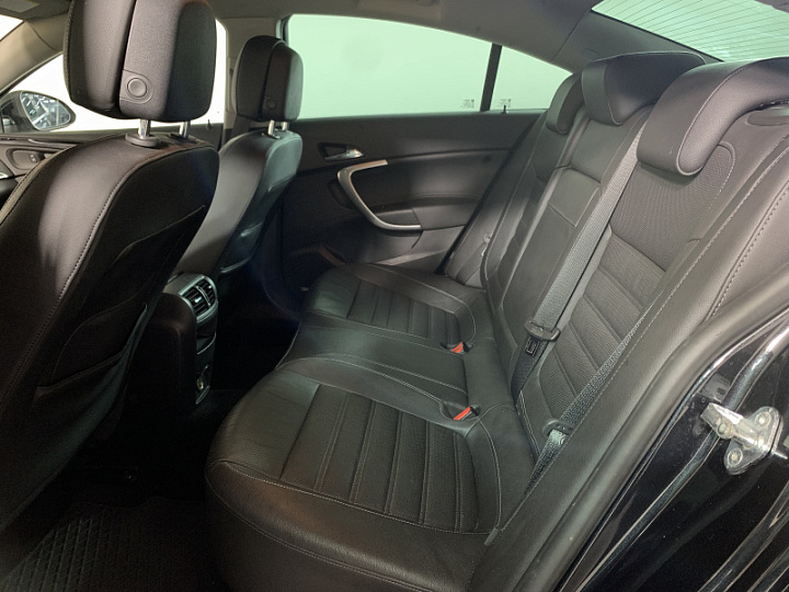 Opel Insignia 1.6, 2013 года, Автоматическая, ЧЕРНЫЙ