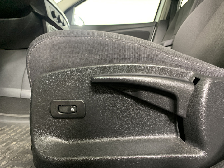 RENAULT Fluence 1.6, 2011 года, Механика, БЕЛЫЙ