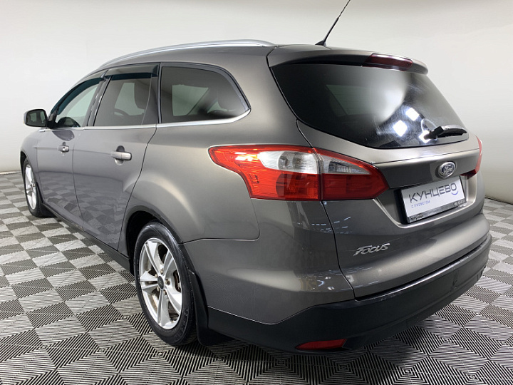 Ford Focus 2, 2013 года, Робот, Светло-коричнывый