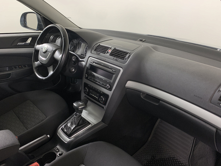 SKODA Octavia 1.4, 2011 года, Робот, ТЕМНО-СЕРЫЙ