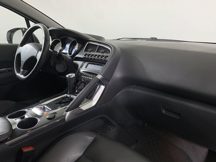 PEUGEOT 3008 1.6, 2012 года, Автоматическая, БЕЛЫЙ