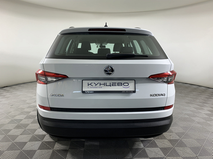 SKODA Kodiaq 1.4, 2018 года, Механика, БЕЛЫЙ