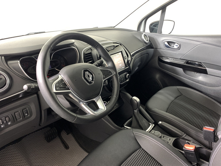 RENAULT Kaptur 1.3, 2021 года, Вариатор, БЕЛЫЙ