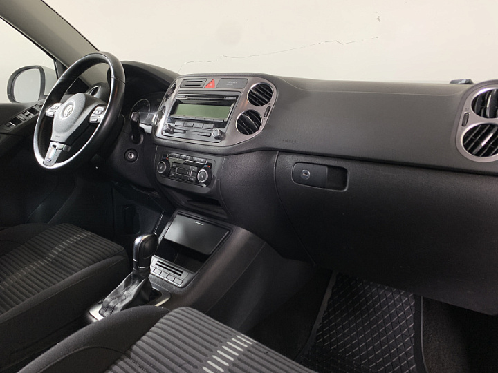 VOLKSWAGEN Tiguan 2, 2011 года, Автоматическая, БЕЛЫЙ