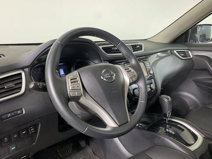 NISSAN X-Trail 2.5, 2016 года, Вариатор, БЕЛЫЙ