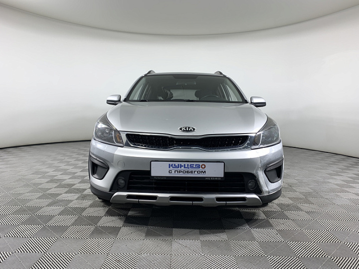 KIA Rio X-Line 1.4, 2017 года, Механика, Серебристый