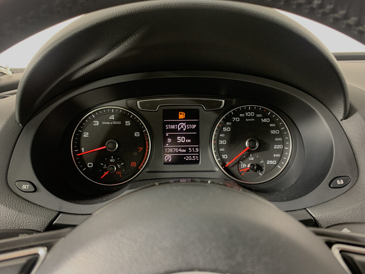 AUDI Q3 1.4, 2016 года, Робот, ГОЛУБОЙ