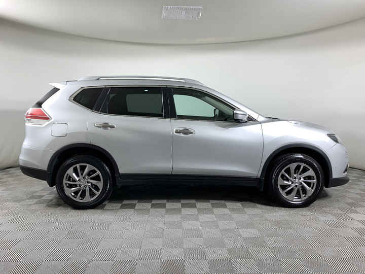 NISSAN X-Trail 2, 2018 года, Вариатор, Серебристый