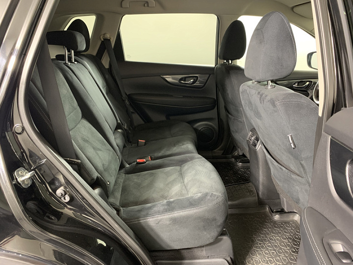 Nissan X-Trail 2.5, 2017 года, Вариатор, ЧЕРНЫЙ