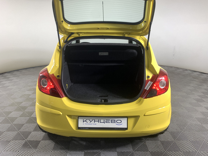 Opel Corsa 1.4, 2008 года, Автоматическая, Желтый