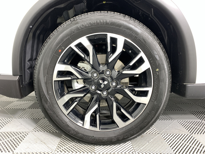 MITSUBISHI Outlander 2, 2021 года, Вариатор, БЕЛЫЙ