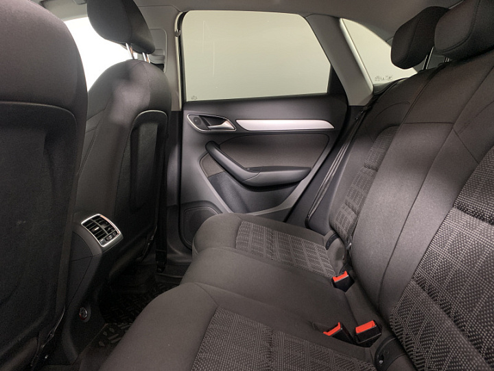AUDI Q3 1.4, 2016 года, Робот, ГОЛУБОЙ