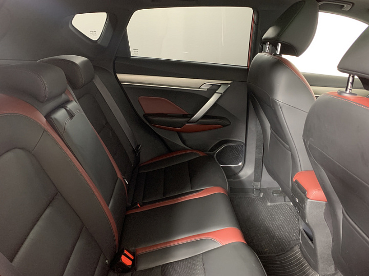 GEELY Coolray 1.5, 2020 года, Робот, Авантюрин