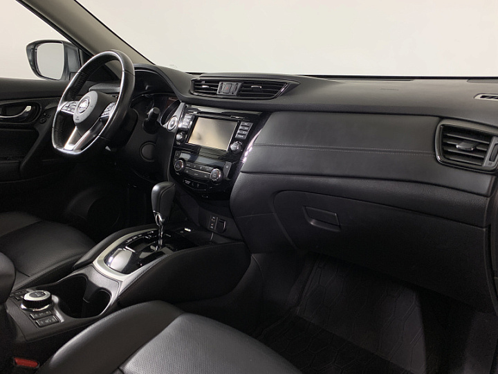 NISSAN X-Trail 2.5, 2018 года, Вариатор, БЕЛЫЙ