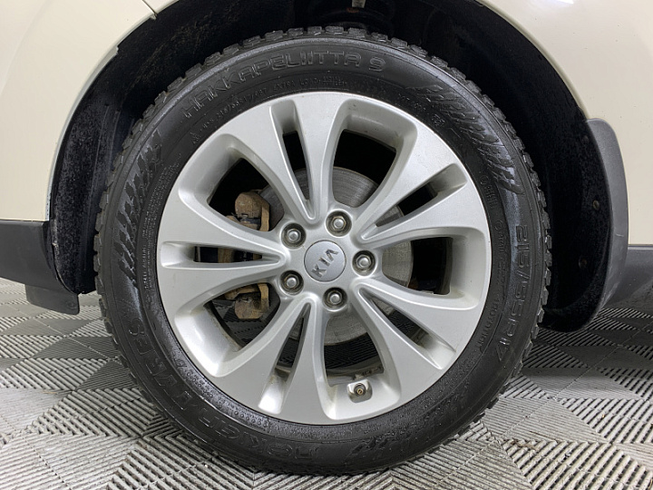 KIA Soul 1.6, 2015 года, Автоматическая, БЕЖЕВЫЙ