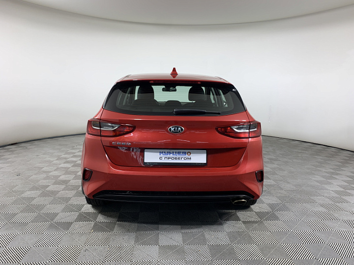 KIA Ceed 1.6, 2018 года, Автоматическая, КРАСНЫЙ