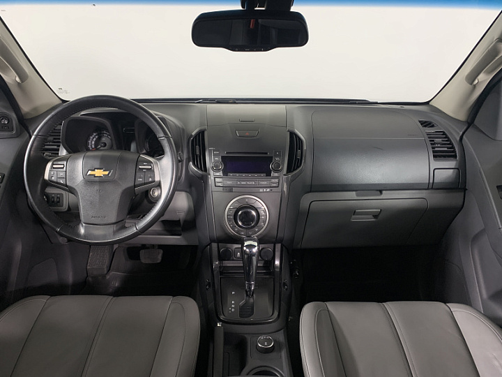 CHEVROLET TrailBlazer 2.8, 2014 года, Автоматическая, Черный металлик