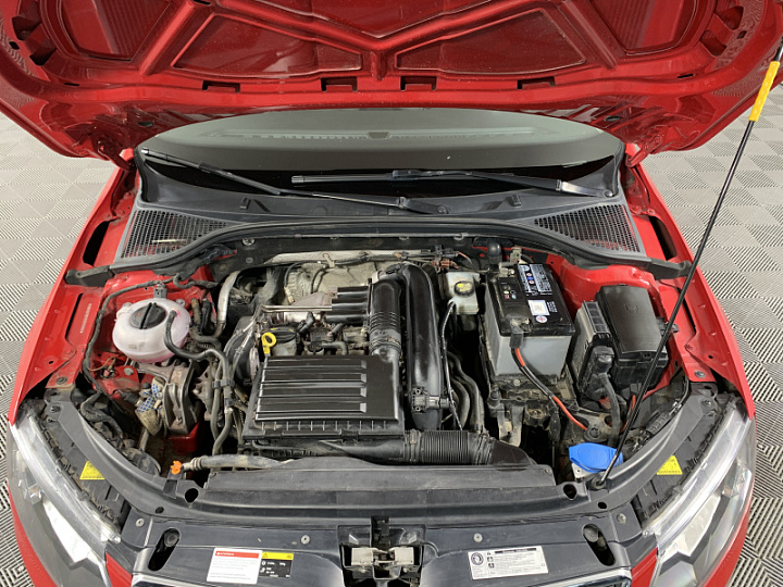 SKODA Octavia 1.2, 2014 года, Механика, КРАСНЫЙ