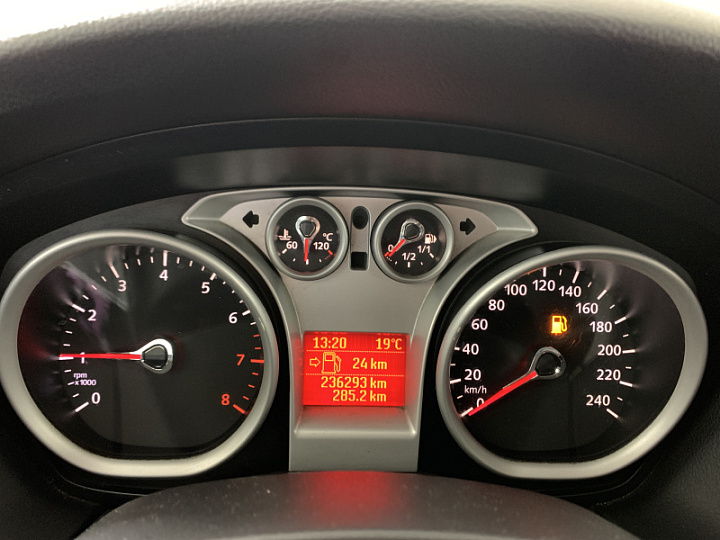 FORD Focus 1.8, 2010 года, Механика, ТЕМНО-СЕРЫЙ