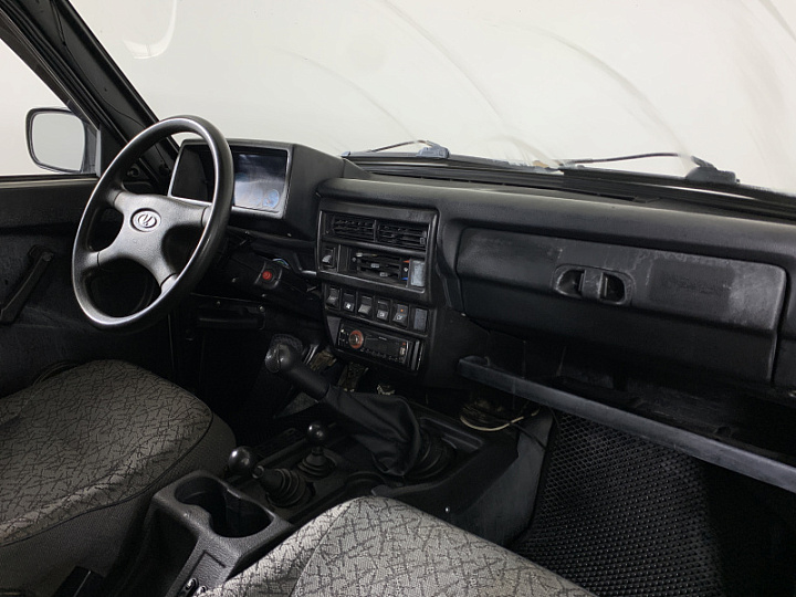 ВАЗ 2131 (4x4) «Нива» 1.7, 2007 года, Механика, Серо-зеленый