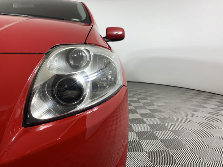 TOYOTA Auris 1.4, 2007 года, Механика, КРАСНЫЙ