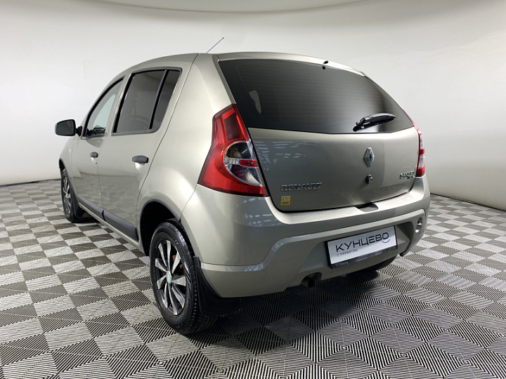 RENAULT Sandero 1.6, 2010 года, Механика, БЕЖЕВЫЙ